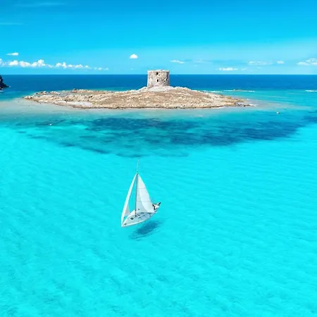 Apartment Just Steps Away From Cala Lupo *